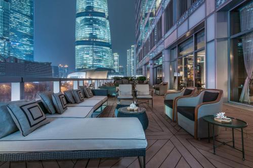 Balcony/terrace, IFC Residence in Lujiazui and New Int'l Expo Center Pudong