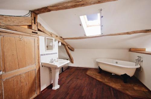 Vannas istaba, Beautiful French Farmhouse in Tournon-d'Agenais