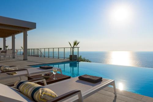 Kathisma Bay Villas - Luxury Villas- Villa Oceanos