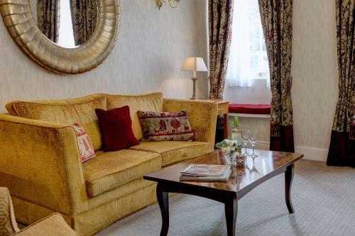 The George Hotel Sure Hotel Collection by Best Western - image 8