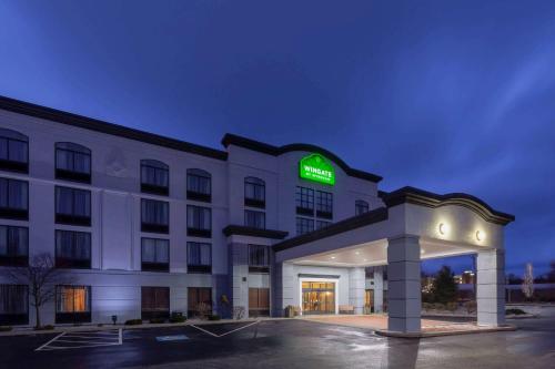 Wingate by Wyndham Erie - Hotel