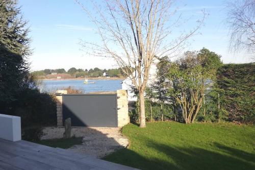 Maison avec vue sur la rivière de Saint Philibert gîte à louer Saint-Philibert