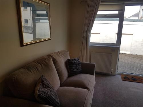 Fairways Cottages - image 9