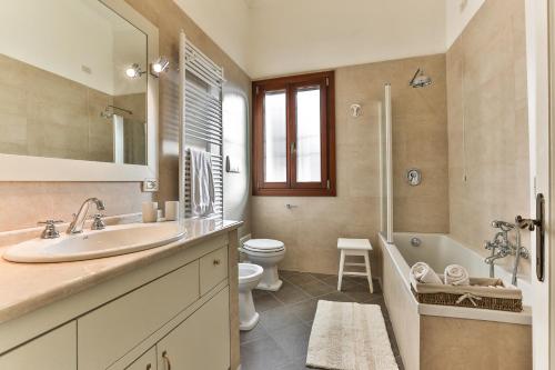 Ca Dei Greci Canal View - image 4