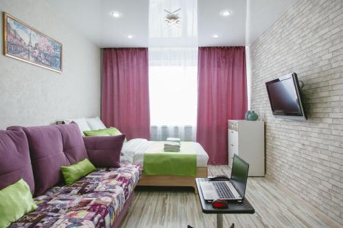 Five Stars Malahitovaya Shkatulka