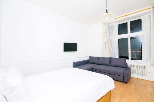 Primestate Knightsbridge Apartments - image 5