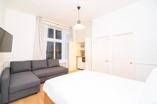 Primestate Knightsbridge Apartments - image 11