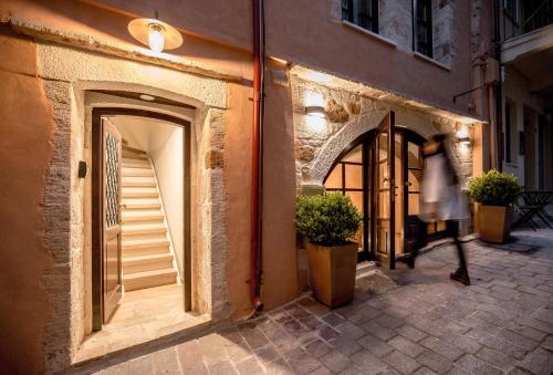 J&G Suites - image 4