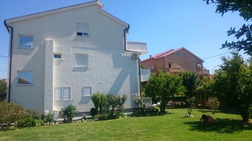 Apartments Dani - free parking