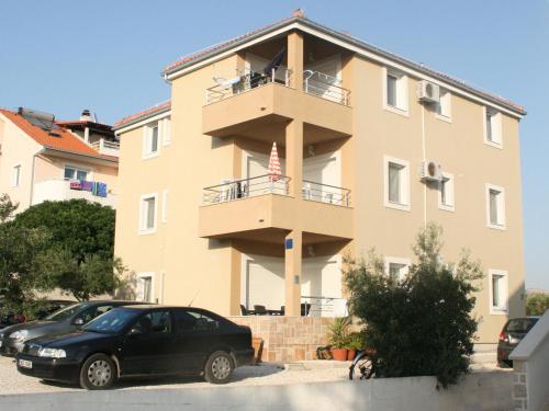  Apartments Kristina in Milna
