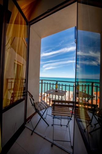 Casanova Rooms and Apartment to Rent - image 3