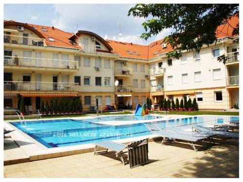 Swimming pool, Aqua Wellness Apartments in Hajduszoboszlo