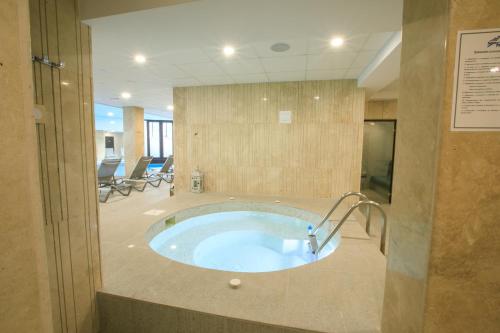 Perun Hotel Sandanski - image 3