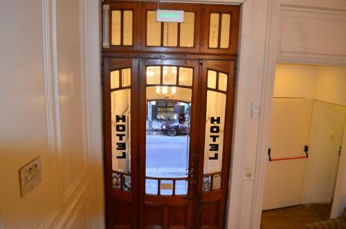Hotel Gran Sarmiento - image 3