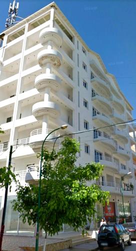 Limani Luxury Apartment Beachfront 1 - image 3