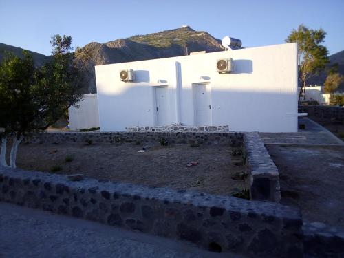 Hotel Perissa - image 3