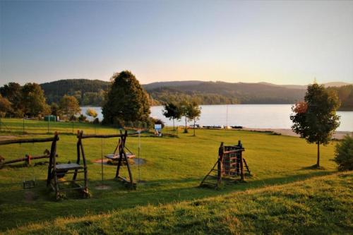 LIPNO WELLNESS - FRYMBURK C112 private family room in Frymburk