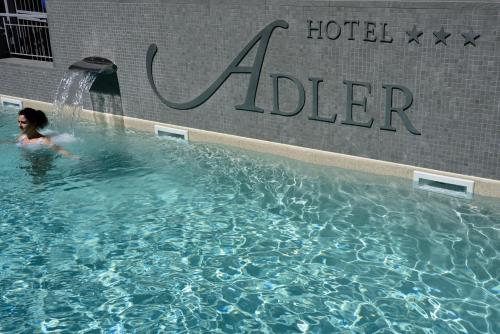 Hotel Adler, Alassio bei Cisano sul Neva