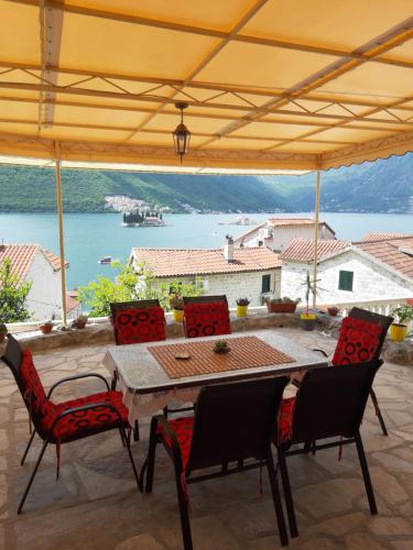 Balcony/terrace, BellaVistaZmukic Guesthouse in Perast
