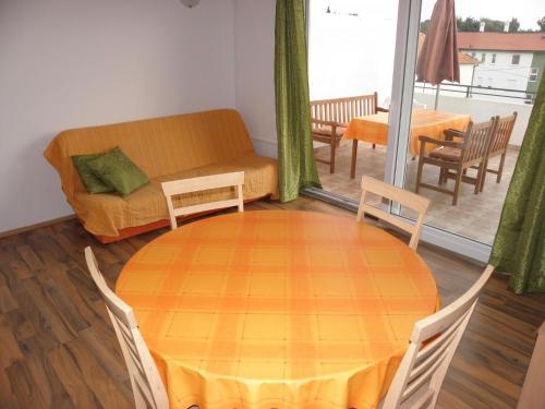Apartments Ante - free parking - image 4
