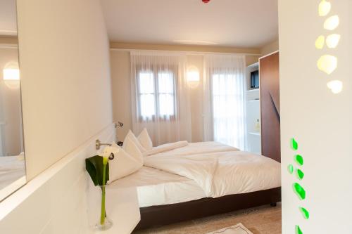 Hotel Elliot - image 6