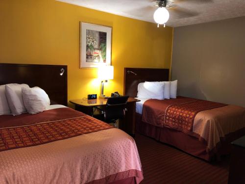 Ellijay Inn - Downtown Ellijay