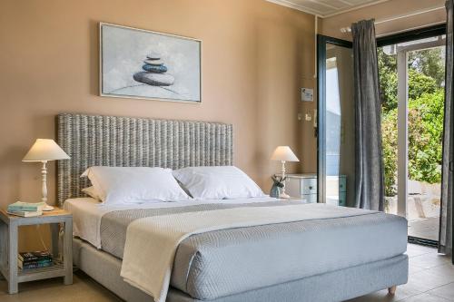 Martini Waterfront Suites in Erisos