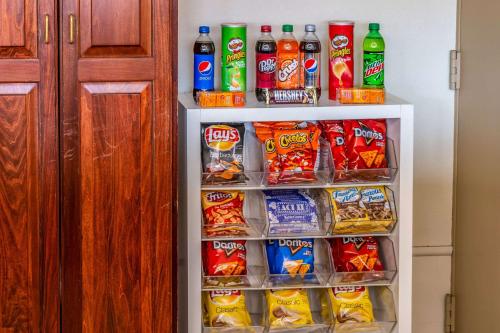 曾斯维尔红屋顶酒店 曾斯维尔红屋顶酒店