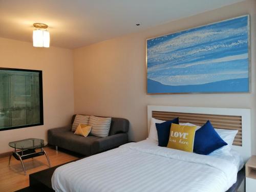 Naithon Beach Condominium - A107 ( Naithon Beach Condominium - A107 )