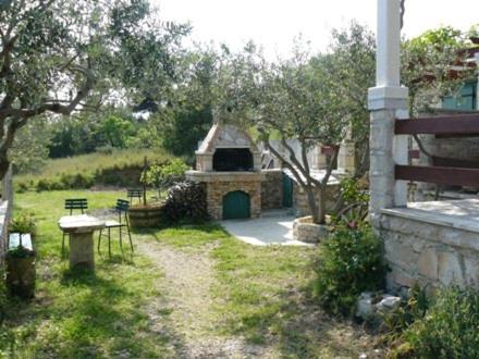 Holiday home Ivan Bol - image 8