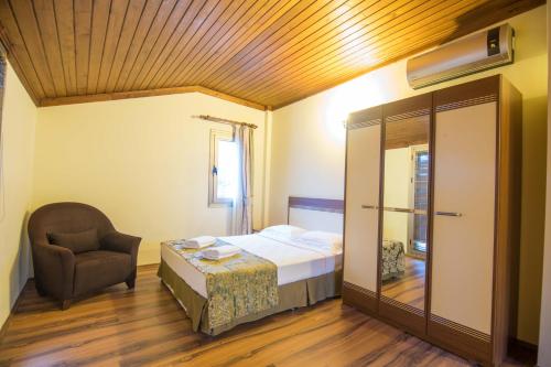  Villa Mete Icmeler Marmaris Daily Weekly Rentals in Muğla