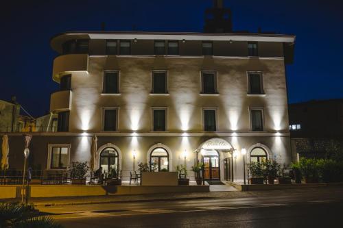 Rivalta Life Style Hotel – Salo, WV