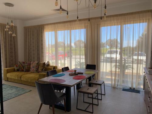 Flamingo City Lux - image 9