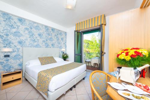 Double or Twin Room with Garden View