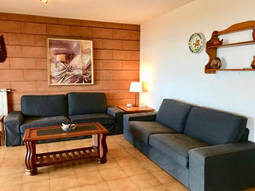 MEDDAYS VILLA REDOS in Playa y Fiesta