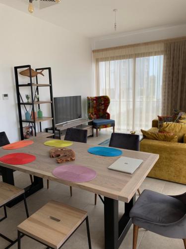 Flamingo City Lux - image 4