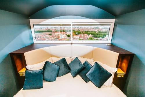 Parenthèse Concept Room - main image