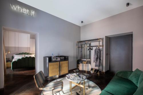 Chapter Roma - image 8