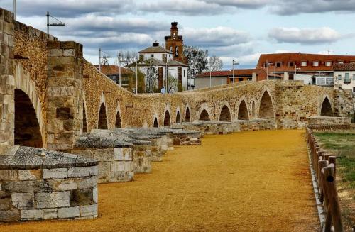 Albergue San Miguel - Sólo para Peregrinos