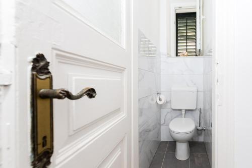 Studio Apartment NIKO II 5 min to center