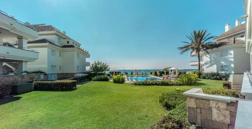 Apt 322 Heaven Beach Apartments, Guadalmansa Playa in Playa del Sol Villacana