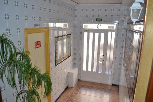 Hostal La Pilarica - image 11