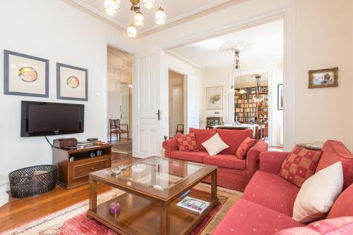 Athenian house of 1920, Athens