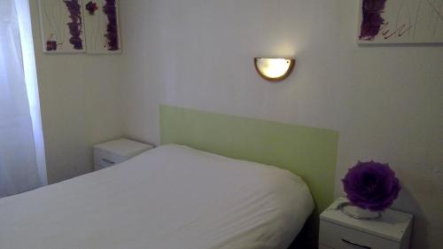 Hôtel Central - image 12