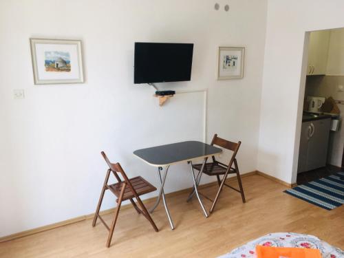 Apartments Milena - image 4