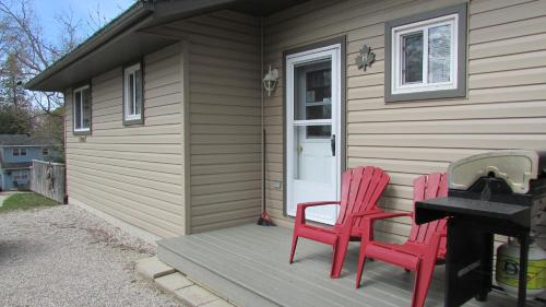 The Maples Cottages in Port Elgin