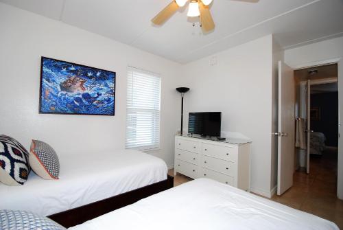 Edgewater Condo Unit #501 - image 4
