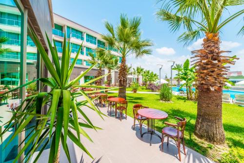 Side Löwe Hotel - image 12