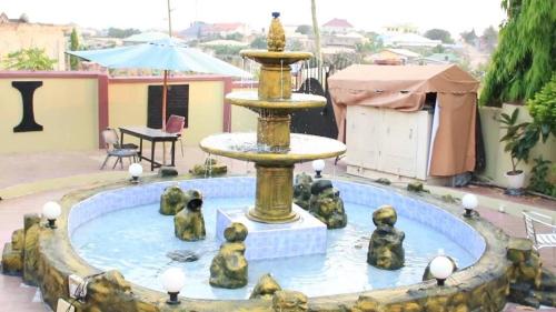 Vista exterior, Gya-son Royal Guest House in Kumasi