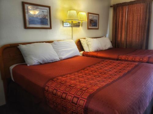 Yosemite Riverside Inn - image 3